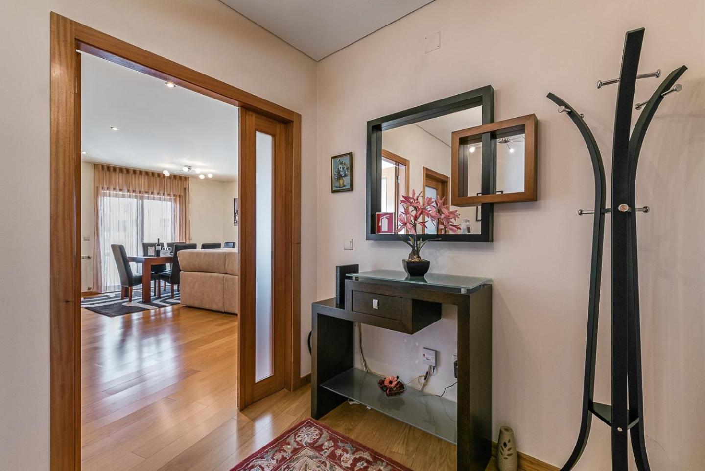 Guestready - Luxe Living By The Pool Apartamento Póvoa de Varzim Exterior foto