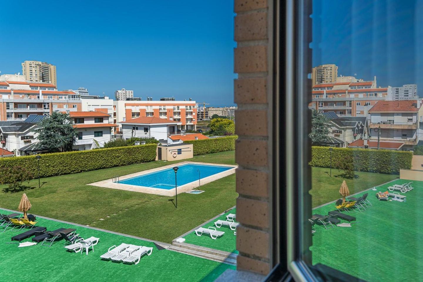 Guestready - Luxe Living By The Pool Apartamento Póvoa de Varzim Exterior foto